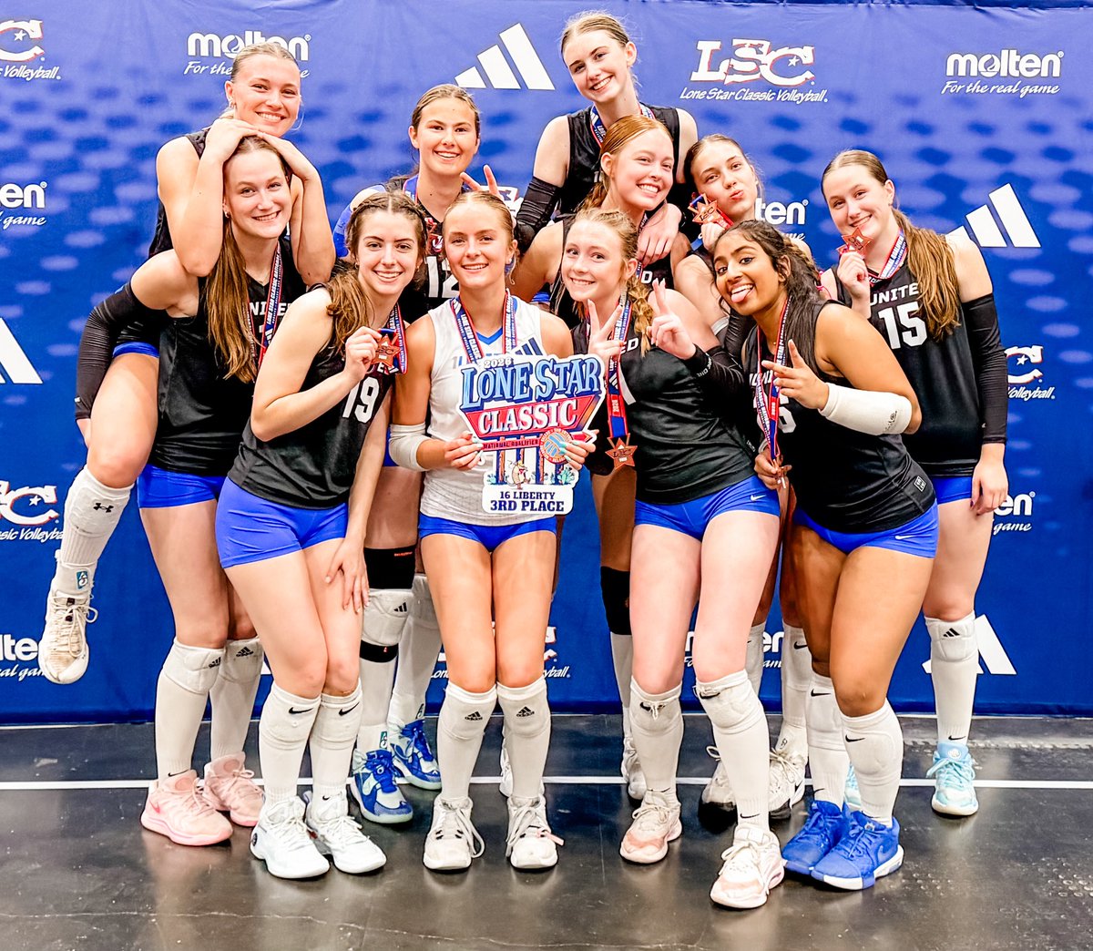 LondynMcD's tweet photo. We are going to Indy! #usav #gjnc #volleyball #nationals #middleblocker https://t.co/Zz9EDI0R3V