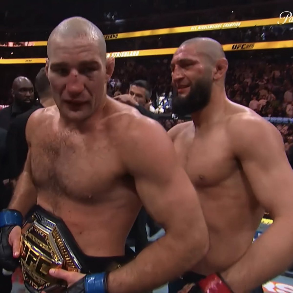solo_md1's tweet photo. حمزة شيمايف وضع الحزام على شون ستريكلاند بعد النزال 

 #UFC328 https://t.co/7ulaqC7CXl