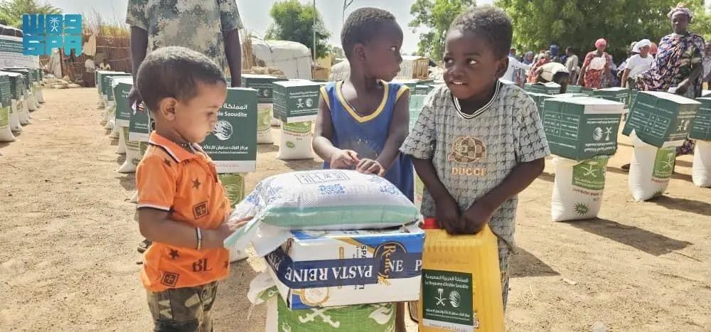 King Salman Humanitarian Aid and Relief Centre Distributes Food Baskets ...