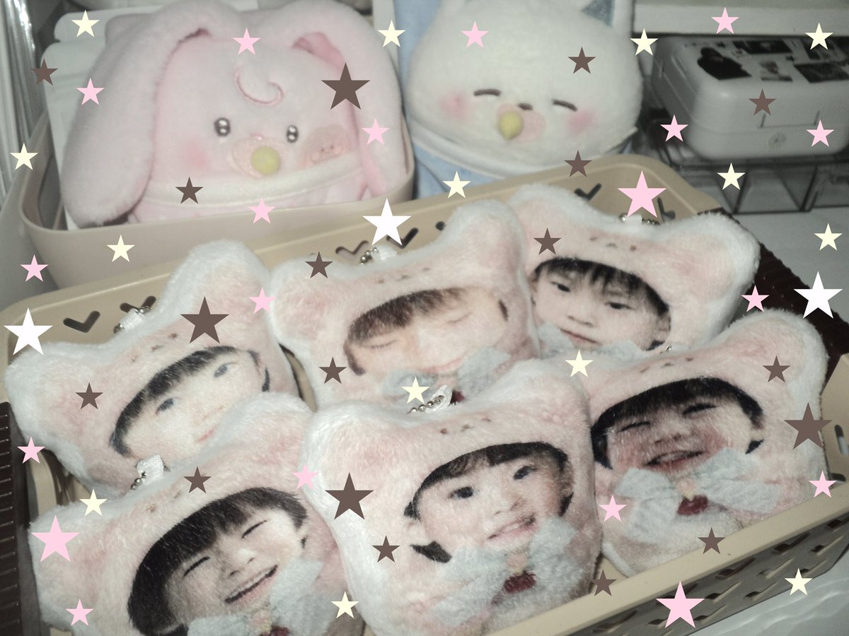 มีใครสนใจผลิตตุ๊กตาตัวอ้วนด้วยกันไหมคับบ ตัวละประมาณ50บาทคับTT

🤲🏻ฝากรี เฟบ ให้ทีนะคะ 

#ตลาดนัดnct #ตลาดนัดnctdream #ตลาดนัดriize