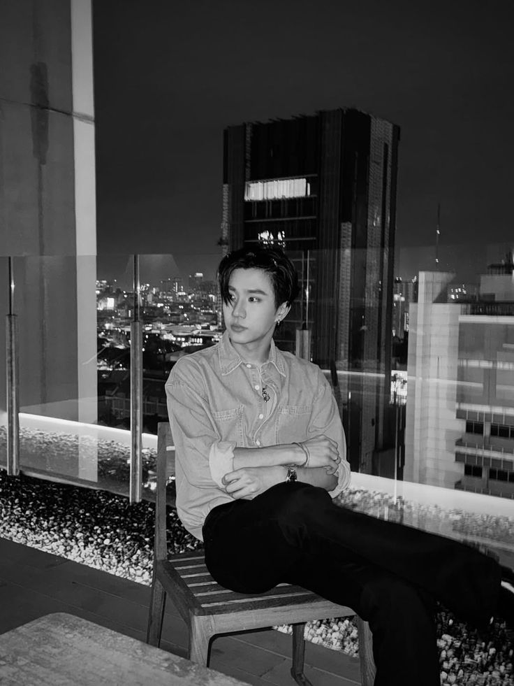 ؘ tweet media