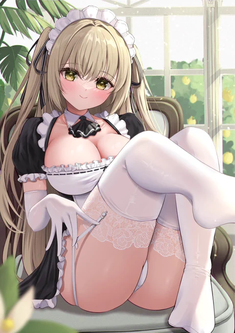 メイドの日!優奈ちゃん! 「ちゃんとガーターベルトを付けてるから落ちる心配はありませんよご主人様」