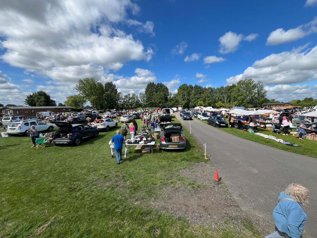 StonhamCarBoot's tweet photo. Stonham Barns Sunday Car Boot &amp; Spring Break Car Show today

Good weather all day &amp; a show too, just turn up &amp; sell from £7 no booking needed. Covered stalls 4 left ask on arrival.

#carboot #carshow
 
https://t.co/ZxwTlkaigB

https://t.co/8bJ6g5kuUX

https://t.co/stnMjMZaC3 https://t.co/YFm25vir3Y