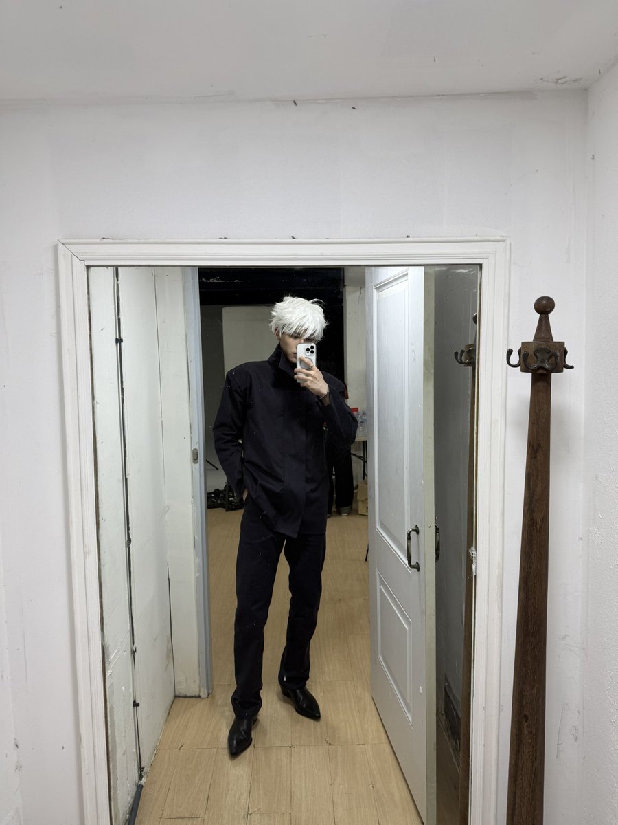 𝐍𝐚𝐫𝐚 tweet media