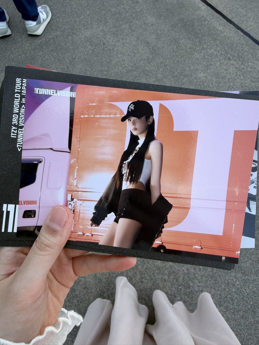 ___khrt13's tweet photo. ITZY　ランダムトレカ　交換希望

【譲】リア　チェリョン　リュジン/チェリョン

【求】ユナ

現在CD販売付近におります。
お心当たりある方ご連絡お待ちしてます。 https://t.co/bqrMG8eTCr