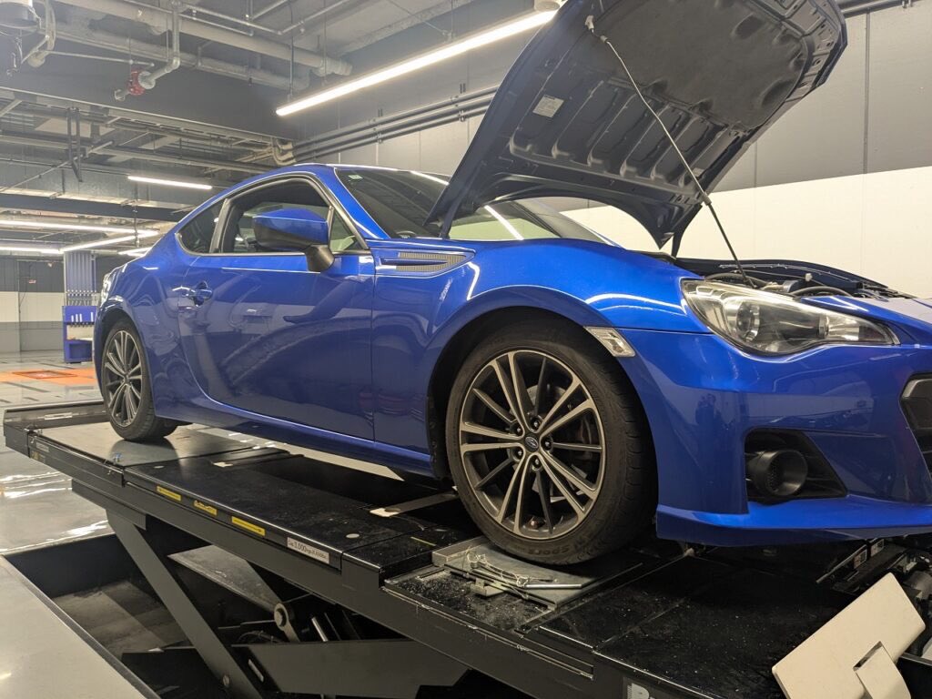 ZC6 BRZにTEINの全長式車高調『FLEX Z』をチョイスしていただきました