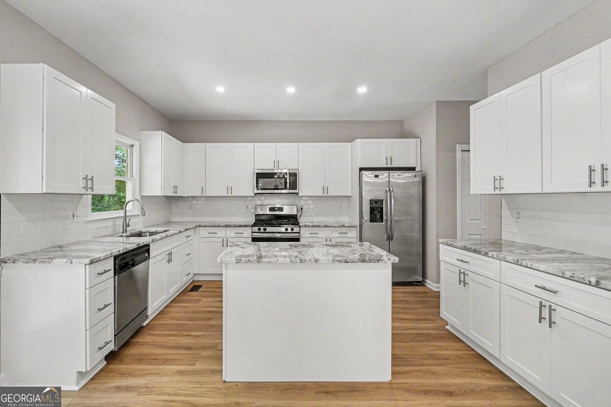 JHugginsRealtor's tweet photo. 🏡 ACTIVE | 📍 141 Hunting Creek Drive, Marietta, GA 30068
💲 600,000 |  🛏  5 bed  🛁  5 bath  📐 3632 sq. ft.  | 0.47 acres

https://t.co/q2nZ3lCxkD https://t.co/j5yeDPP0Ay