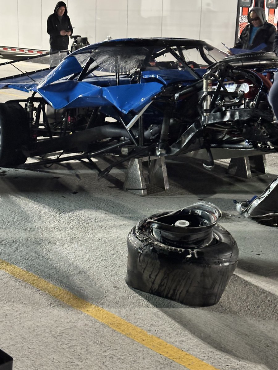 race1mark's tweet photo. @ShortTrackPics https://t.co/MQ7uQrp5lx