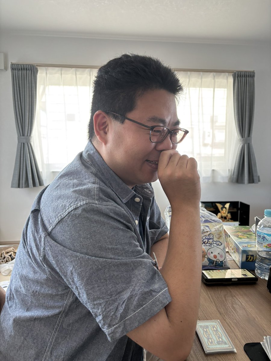 石丸「はにゃ〜」