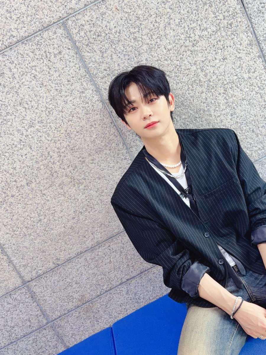 orbit5_ofcl's tweet photo. [📺] [ ORβIT - 𝐃𝐀𝐃𝐀𝐃𝐀 ] 
INKIGAYO 26.05.10

YOUNGHOON 

#YOUNGHOON #영훈 https://t.co/ajCsRDL73i