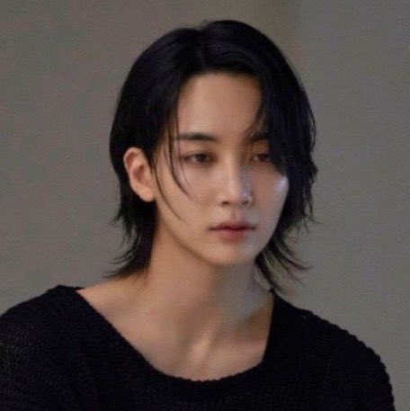 윤정한 이거 진짜 무슨 10년차 배우 같아