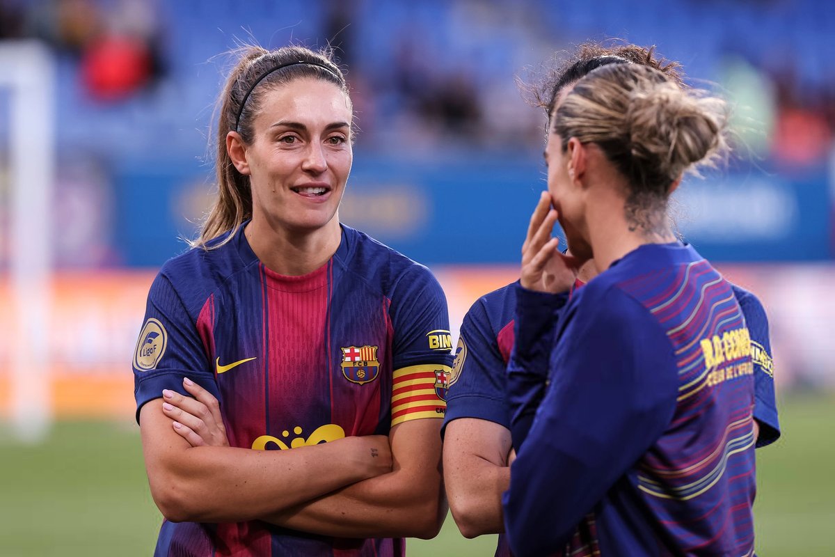 ³Arantxa Cerezo 💙❤️ tweet media