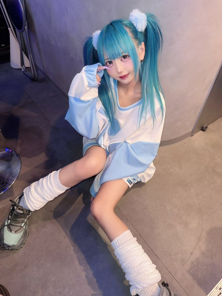 あむめう tweet media