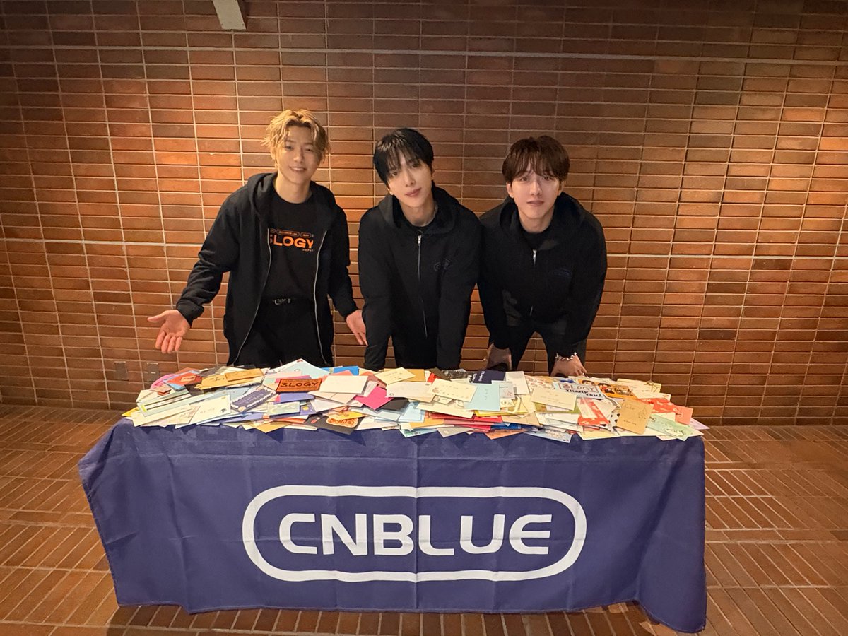 [📸] 2026 CNBLUE LIVE '3LOGY' IN JAPAN @神戸

Thanks to #BOICE 💌

#CNBLUE #3LOGY
