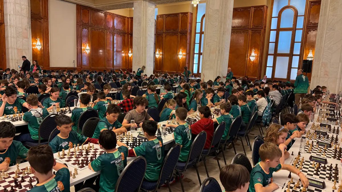 ChessBase India tweet media