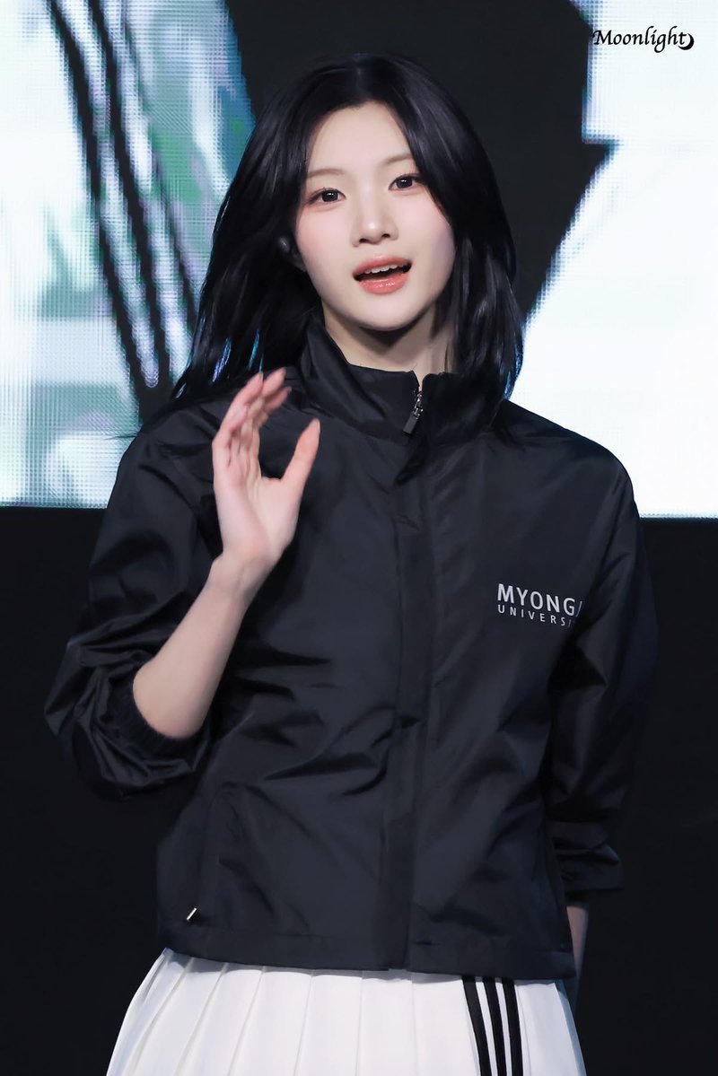 쭈맘 tweet media