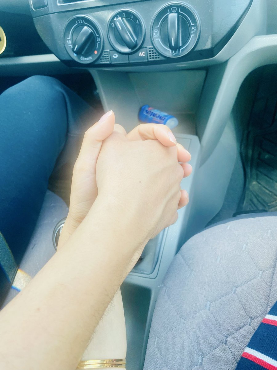 incialkann's tweet photo. Çiçekli yollar ve sen.. https://t.co/zLr2fVLgzE