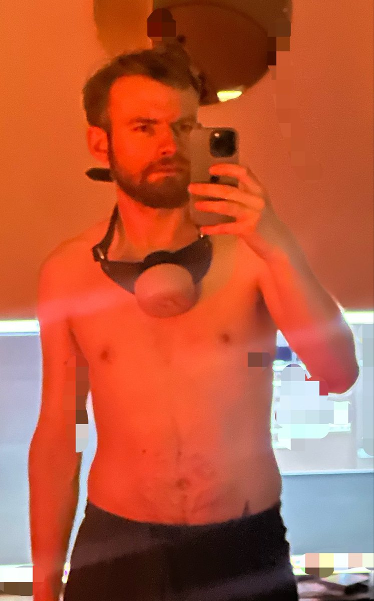 HungGingerSF's tweet photo. Stick your dick through this flesh light mouth gag &amp; fill up my mouth with your load. 

#mouthgag #fleshlight #cum #blowjob #cocksucker https://t.co/Z7iLc2tPZ0