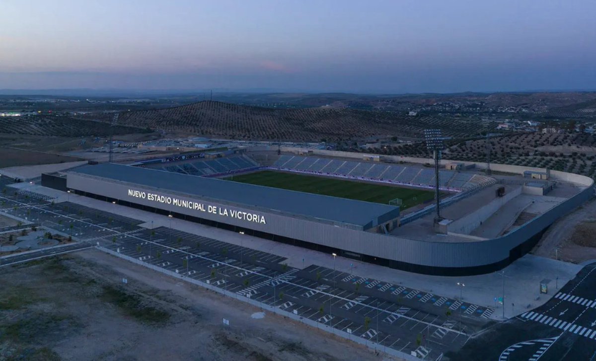 Estadios de España (& @estadiosspain.bsky.social) tweet media
