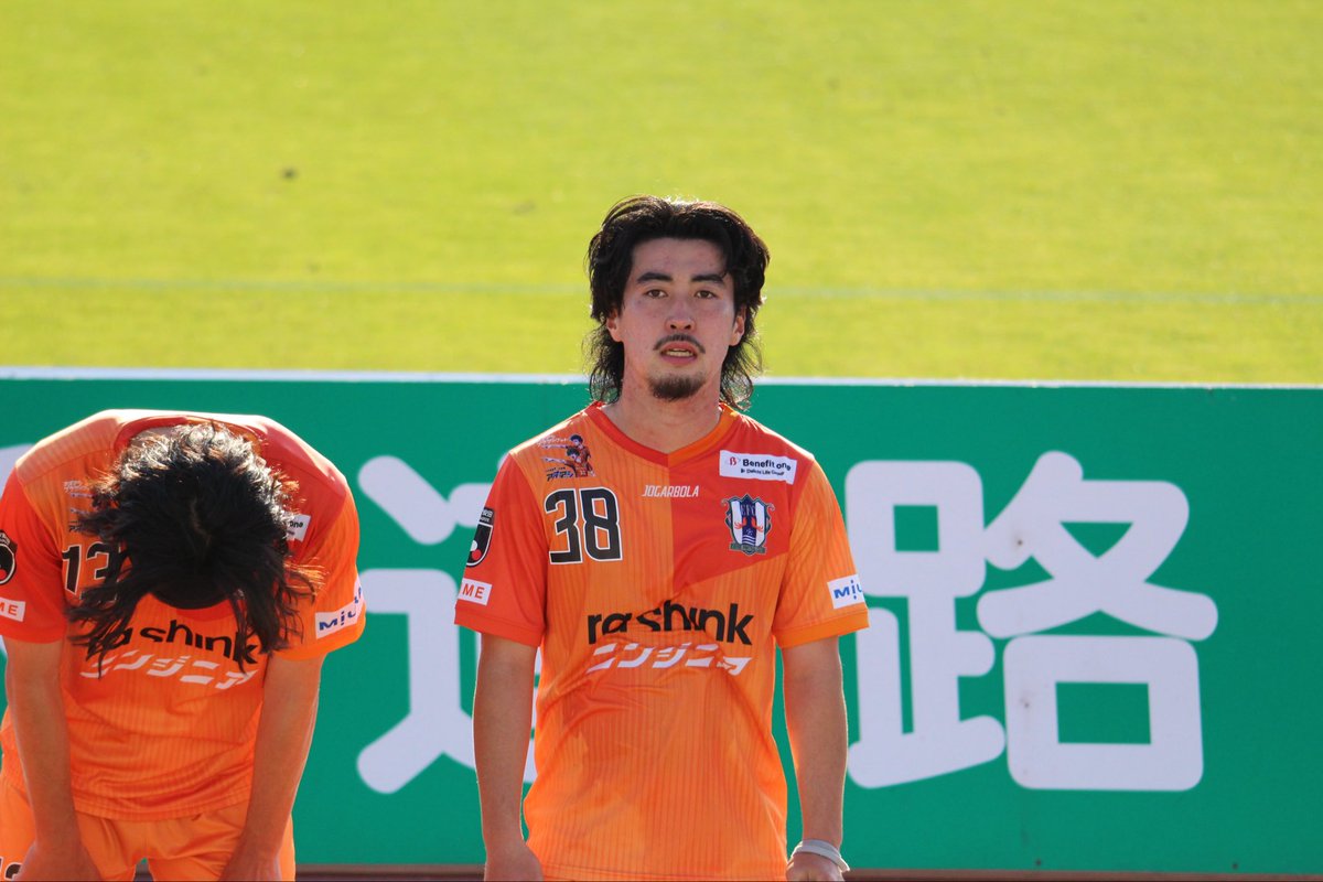 ehime_toco's tweet photo. 現地で
大木サッカーが見たい！

ワクワクしながら
迎えた週末

結果は負けてしまったけど
やっぱり
今年の #愛媛FC のサッカーは
おもしろい！！

ワクワクの週末に向けて
また明日から１週間
仕事頑張ろう⟡.·

選手の皆さん
ゆっくり休んで
自分を労ってあげてください
お疲れ様でした( ˊ͈ ˙̫ ˋ͈ ) https://t.co/K3KI5ww2dF