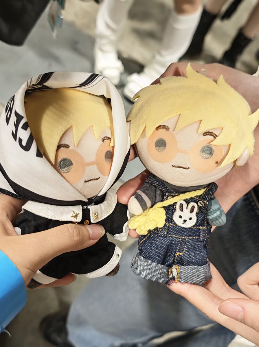 trigun_why's tweet photo. 너무귀여워......... (photo taken by teko-nim) https://t.co/lwyFk7NNaZ