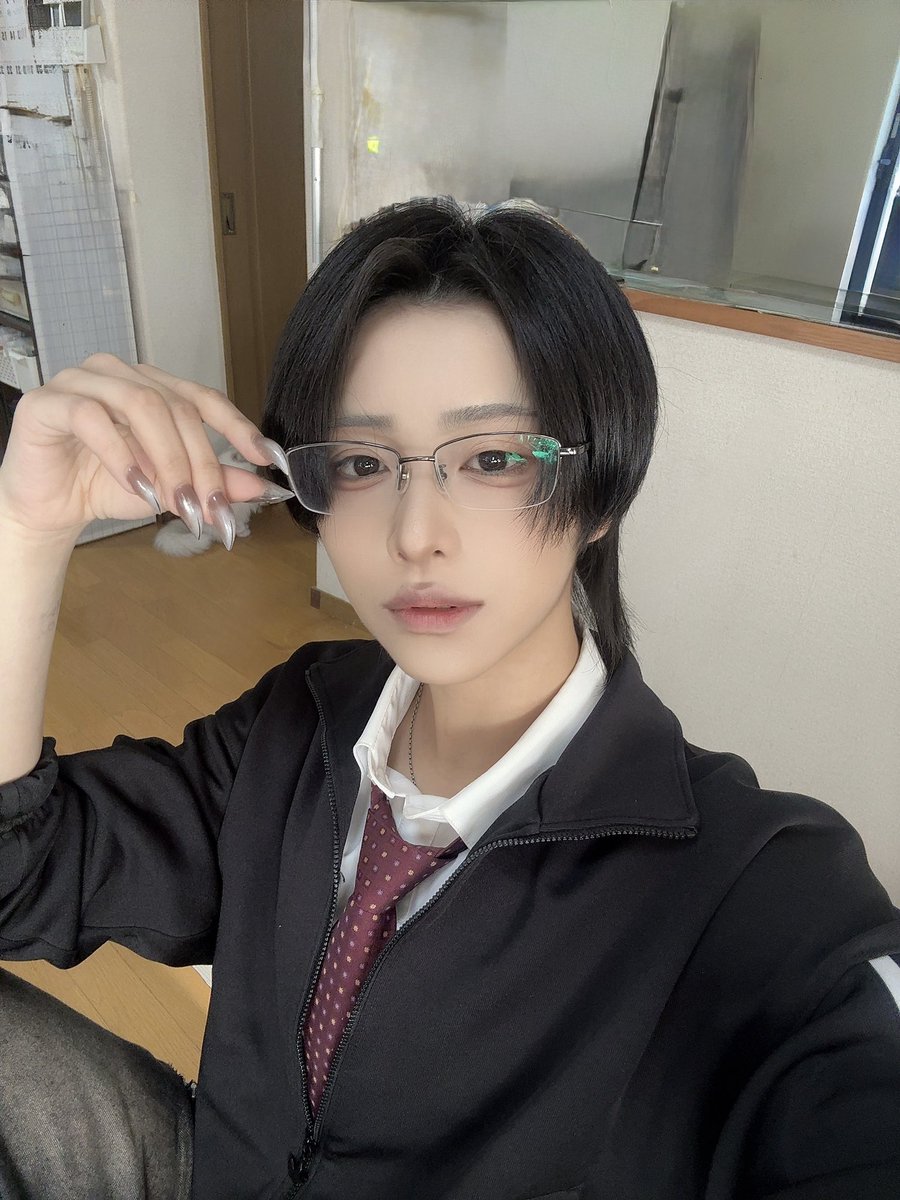 都ユナ tweet media