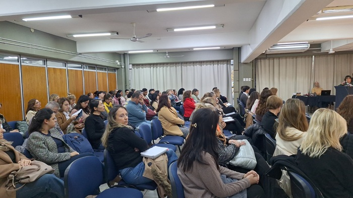 “Diálogos urgentes”: una propuesta para fortalecer la convivencia y la prevención de conflictos en escuelas
diariodeloeste.com.ar/dialogos-urgen…