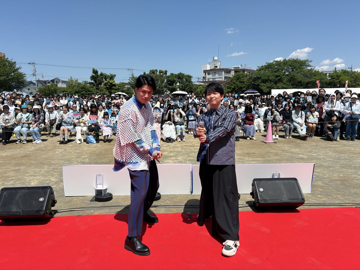 本日はひの新選組祭りにて、梅田修一朗さん×阿座上洋平さんによる青のミブロSPトークステージでした！熱気が伝わる会場の写真を公開📸

暑い中、お集まり頂いた皆様、ありがとうございました🙇‍♂️