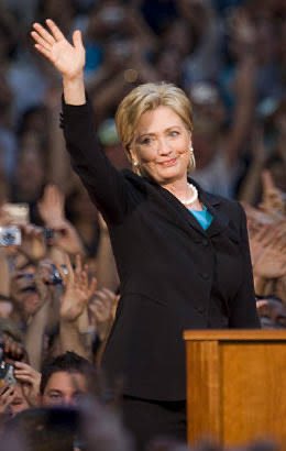 Jewish actress Hannah Einbinder responds to Hillary Clinton after she claimed young Jewish Americans don’t understand the history of Israeli occupation of Palestine

"hillary clinton keep my name out of your fuck**ng mouth thank you!"