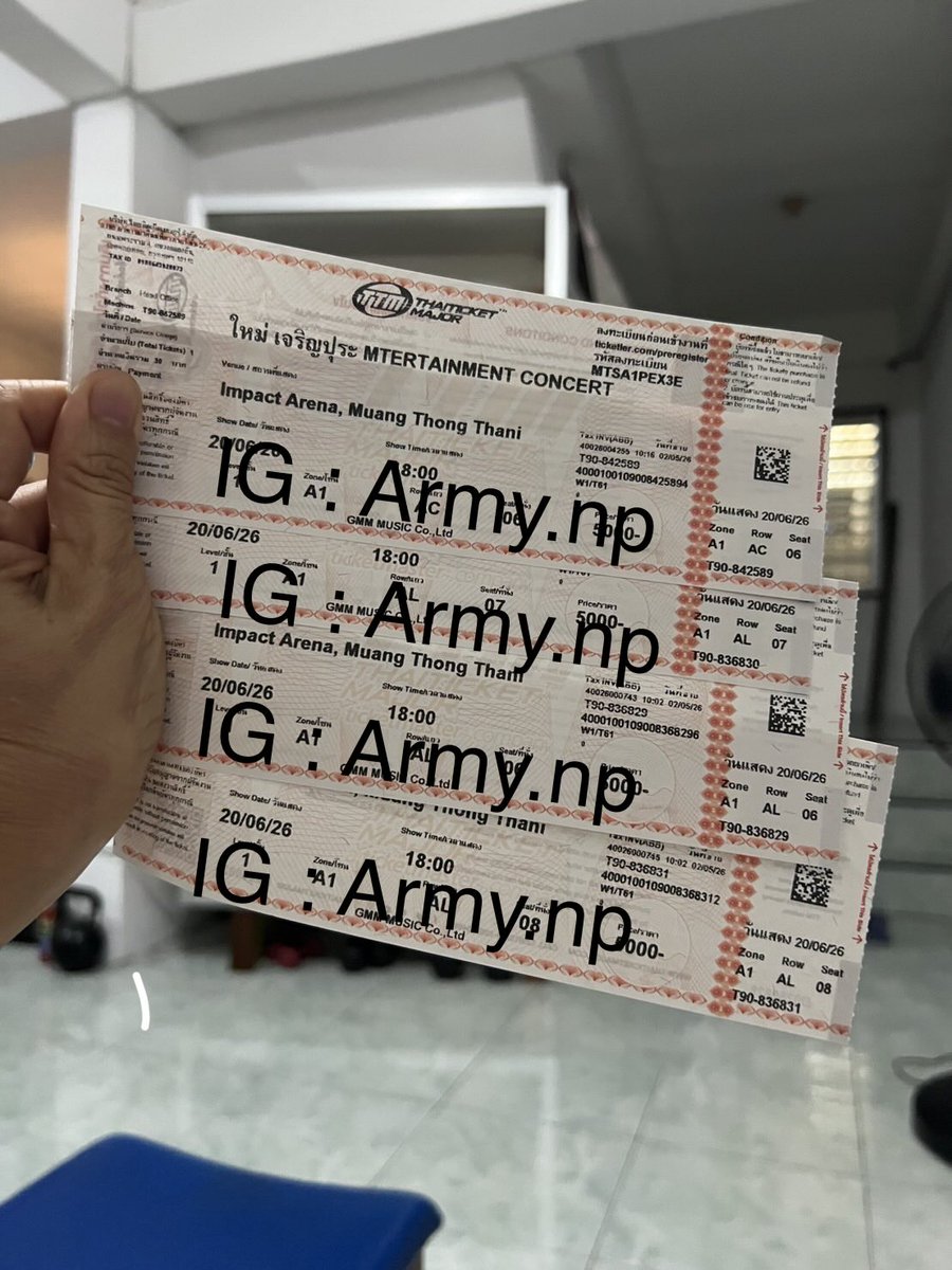 Army tweet media