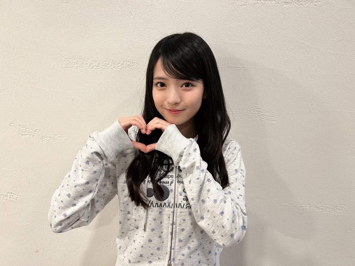 乃木坂46 tweet media