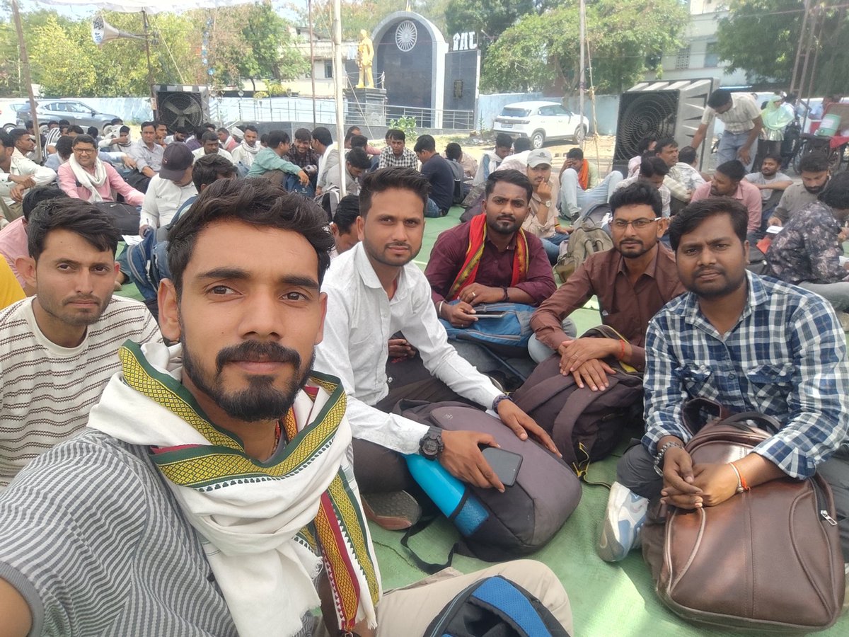 <a href="/shubhampat2770/">shubham patel</a> <a href="/narendramodi/">Narendra Modi</a> <a href="/RahulGandhi1995/">Rahul Gandhi (I.N.D.I.A.)</a> <a href="/DrMohanYadav51/">Dr Mohan Yadav</a> <a href="/BJP4MP/">BJP Madhya Pradesh</a> <a href="/HIRA_ALAWA/">Dr. Hiralal Alawa</a> <a href="/jitupatwari/">Jitendra (Jitu) Patwari</a> <a href="/OfficeOfKNath/">Kamal Nath</a> जय obc
