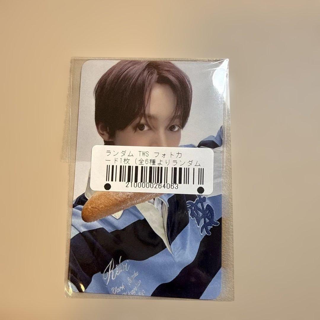 ยังไม่ดีล/ไม่พร้อมส่ง 🎌🛫
Neowing No Tragedy Kyungmin 170฿ | Youngjae 410฿ | Hanjin 520฿
Shipping Flash 38฿/48฿
(จ่ายค่าส่งตอนของถึงไทย)
📌รบกวนอ่านปักหมุดเค้าก่อนนะคะ><
#ตลาดนัดtws #ตลาดนัดทูอัส คยองมิน ยองแจ ฮันจิน