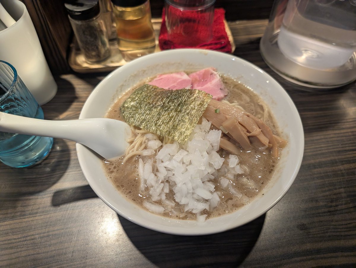 ほたる
濃厚魚介

板橋に用事がある時は必ず寄るし人に教えたいくらい美味い