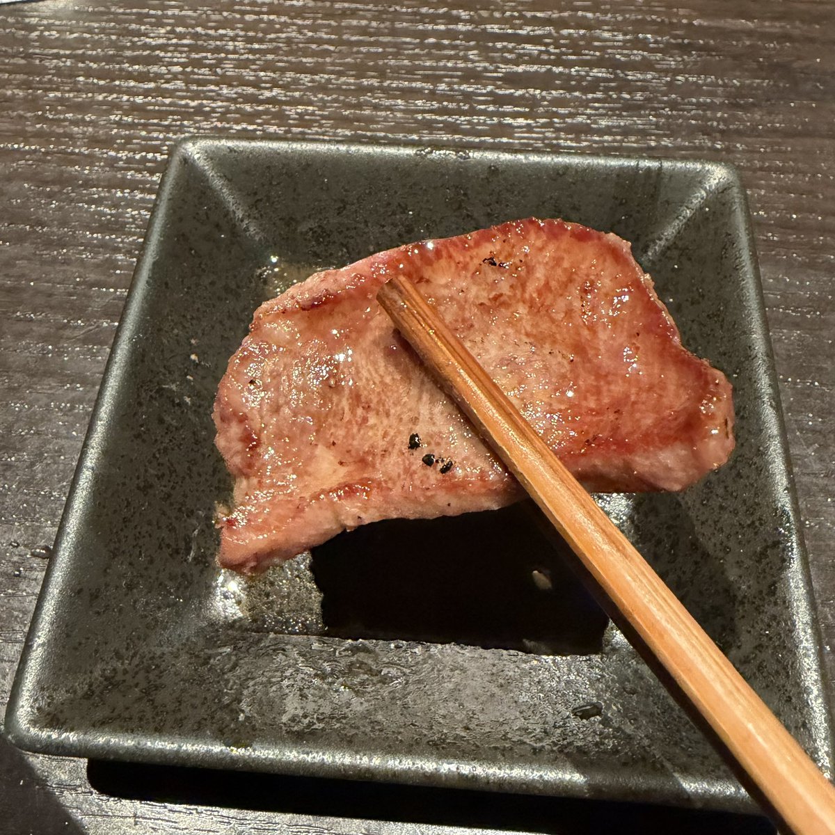 となりのチンチラ太郎(鮭) tweet media