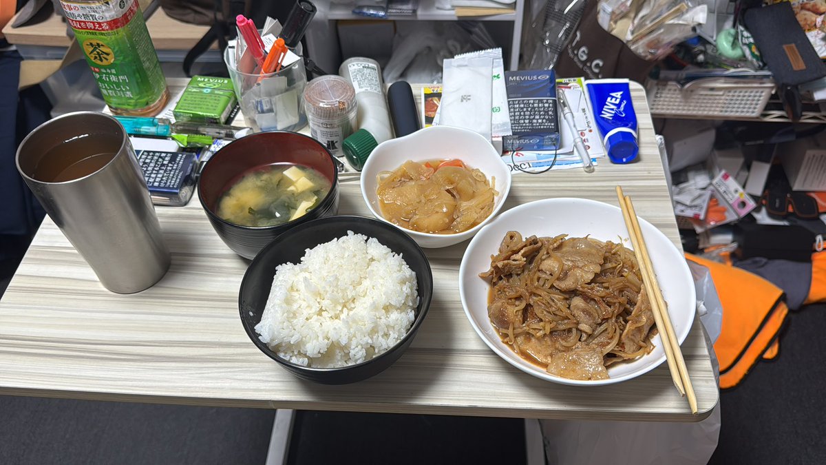 Kuronosu0301's tweet photo. 晩飯ŧ‹”((｡´ω`｡))ŧ‹” https://t.co/sIMKmVYZI4