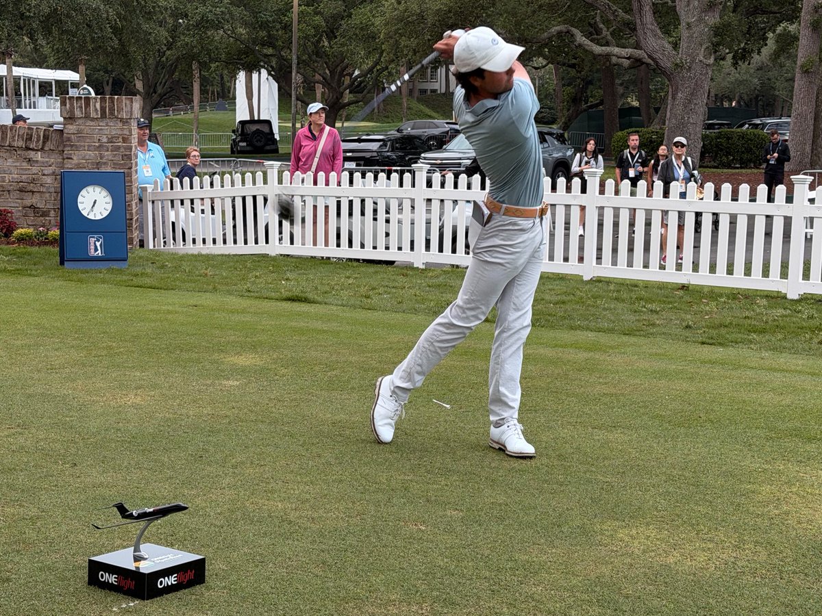 MBTrips's tweet photo. Connor Doyal from Charleston South Carolina tees it up in the final round of the ONEflight Myrtle Beach Classic. Connor claimed a spot in the field on the Monday qualifier at TPC Myrtle Beach. Have a great day Connor! 
@MyrtleBeachCl 
#MyrtleBeachGolf https://t.co/DDlyPDeYtm