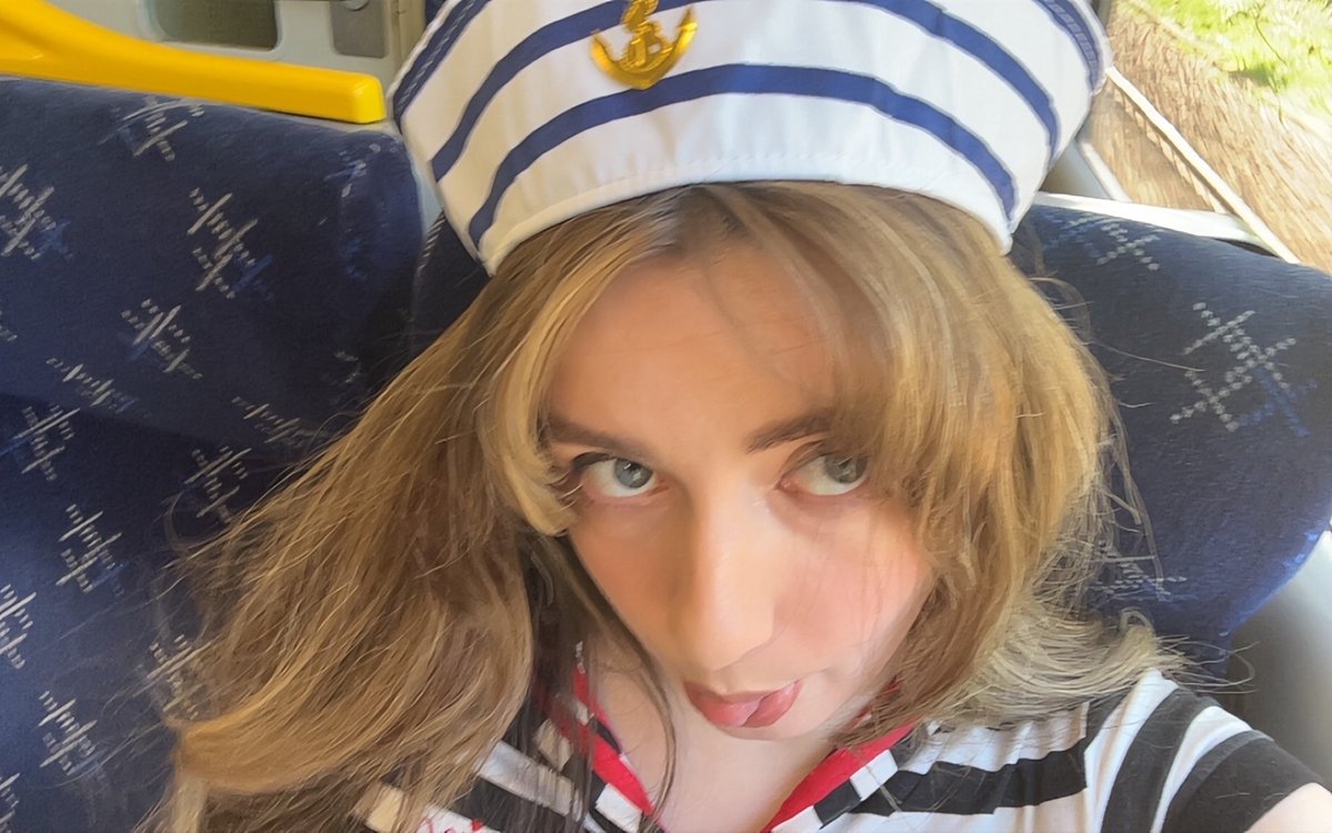 eilidh 💌 in loveland tweet media