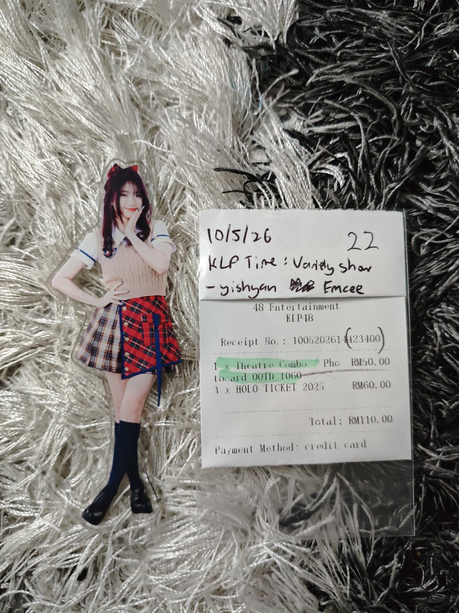 oyennowheretogo's tweet photo. 10/5/2026
KLP Time: Variety Show
Really enjoyed today ✨
Happy to see Yishyan again, and today she became emcee 🥰🩷
Done my part for voting also 😉
Of course, my last vote goes to Yishyan 🫶🩷
Good luck @Yishyan_klp48 😎✨
#yishyanklp48
#klptime
#klp48 https://t.co/jokGohucNP