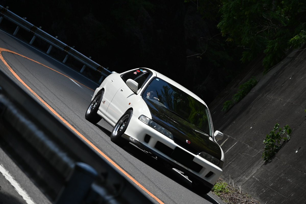 黒ねこ tweet media