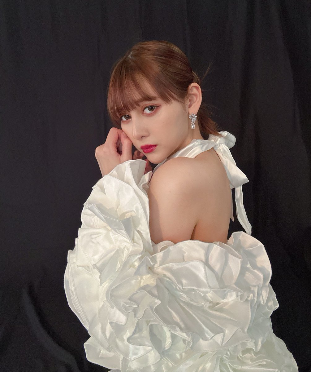 アンジェラ芽衣　生誕祭イベント直筆サイン入り生写真　新品 みんな生誕グッズ手に入れてくれるー？ 明日までです🖤