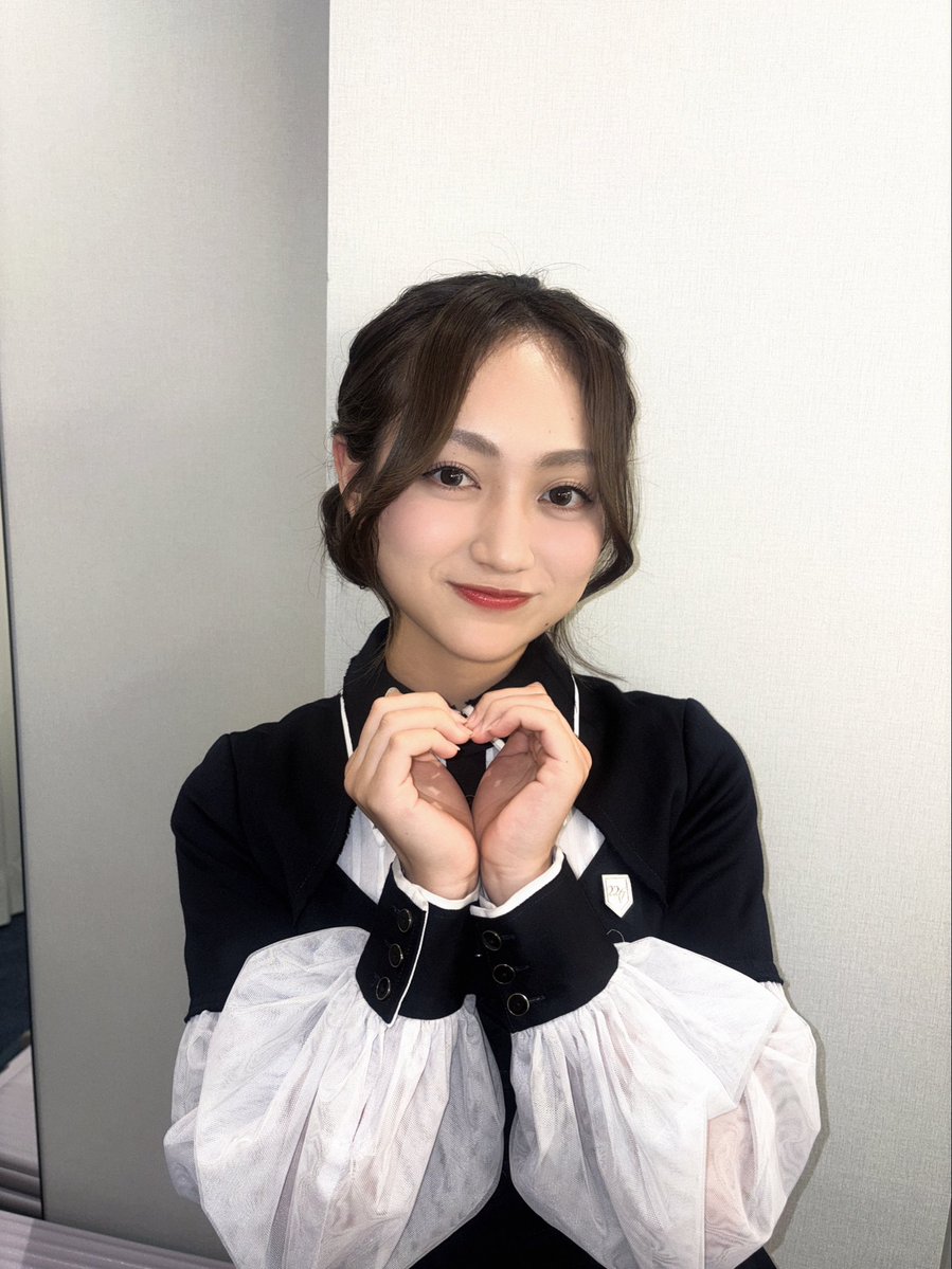 月城咲舞 【22/7】 (@emma_tsukishiro) / Posts / X