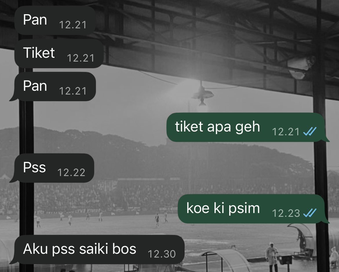 vn tweet media