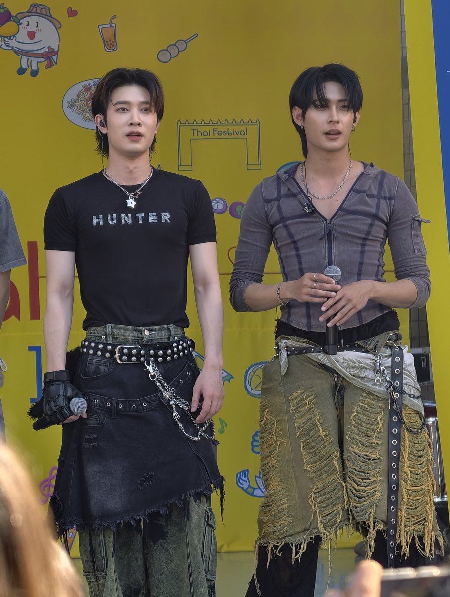 ทำไมทำหน้าเหมือนกันเป๊ะเลยอะ 🤣🤣

#tutoryim #tutorkrp #mynameis_yim
#ThaiFesTokyoxDEXX
#DEXXth