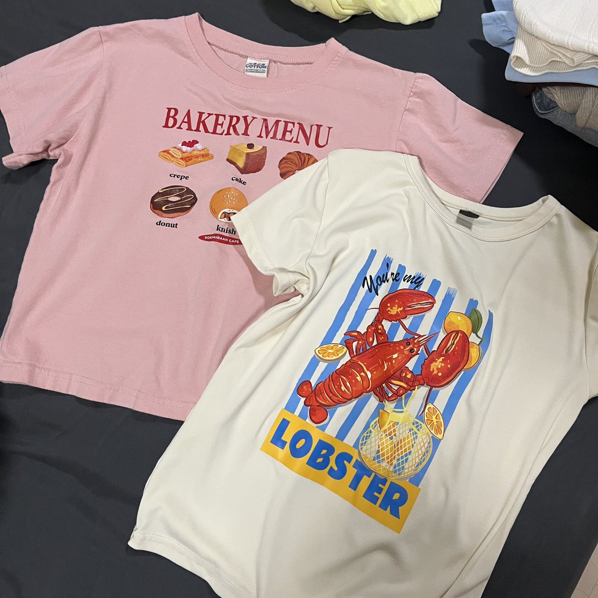 ส่งต่อเสื้อผ้ามือสองของเค้าเอง tweet media