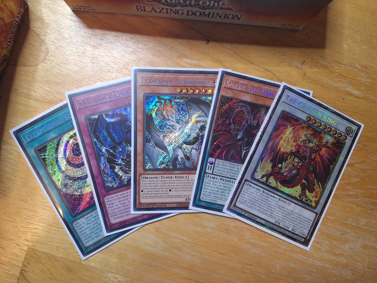 JaystarTDS's tweet photo. Huge win from 2 boxes of Blazing Dominion. Pulling Starlight rare Crimson King, after the last secret rare being Urgent Schedule, was such a cool comeback feeling! https://t.co/m1q5YmGV7e