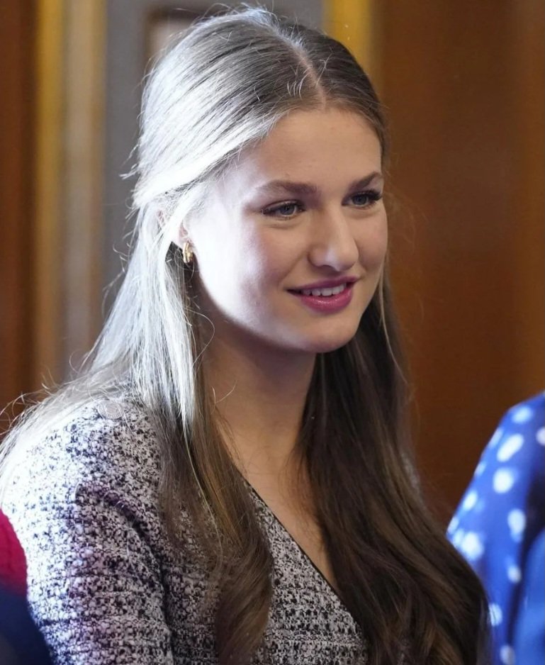Princess leonor tweet media