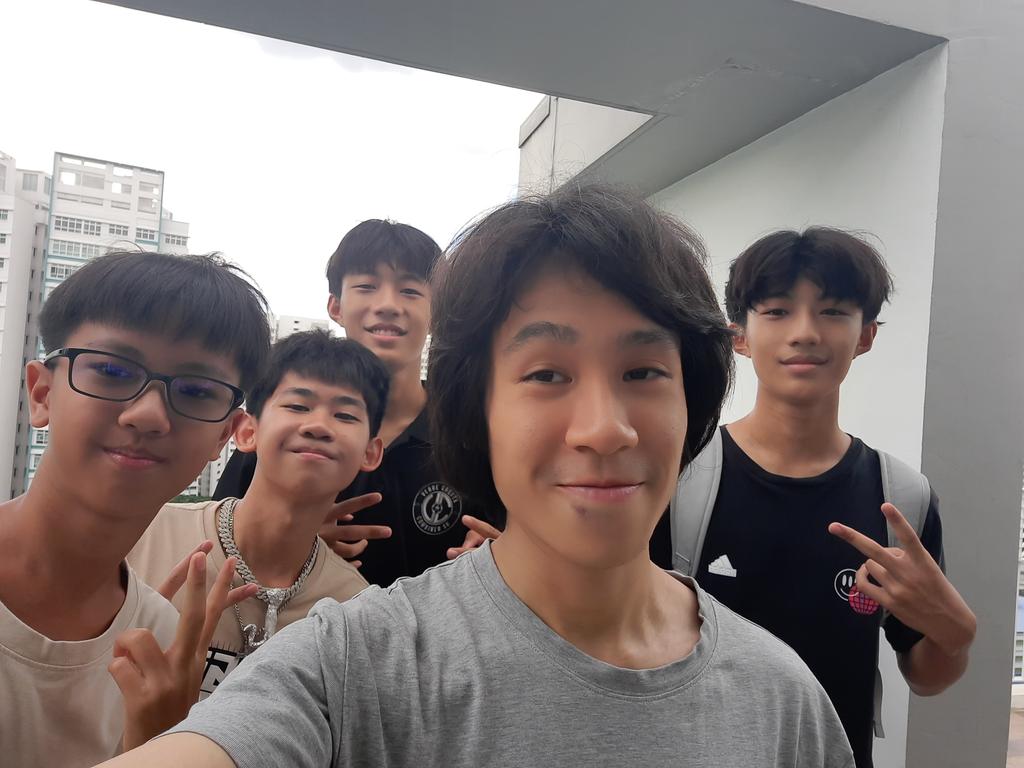 Amos Yee tweet media