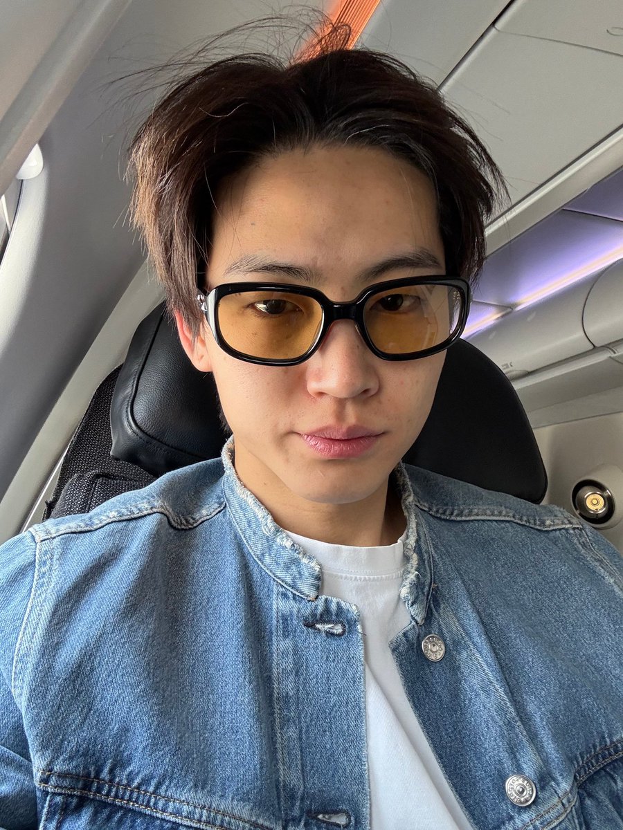 [260510] JAY B b.stage

jayb.bstage.in/story/feed/6a0…

 #JAYB #제이비 <a href="/defjaybkr/">JAY B</a>