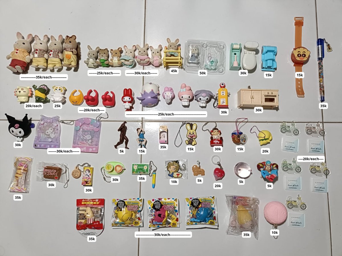 jaeepeachies's tweet photo. wts trinkets japan ready ina🇮🇩

🍥boleh negoo min take 2 items
💸exclude pack+adm🍊
kalau take all 1.8jt

t. trinket chiikawa keychain sanrio figure food miniature kuromi melody kura sushi gachapon gotochi gacha peko yell sylvanian families want to sell cute stuff moomin 24 https://t.co/bq7OwwJ87L